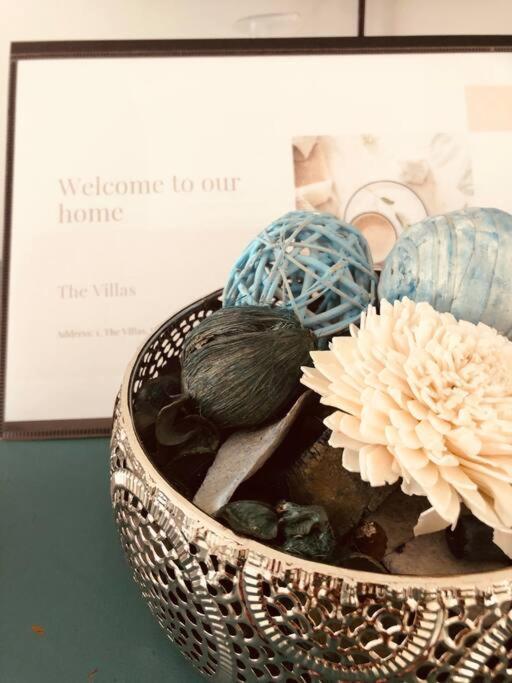 The Villas, Newly Refurbished Modern Home - Free Parking, Prime, Netflix Buckingham Dış mekan fotoğraf