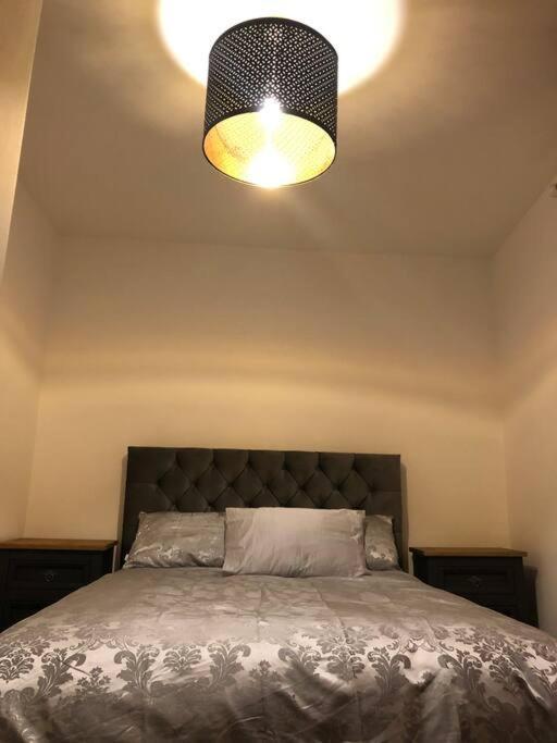The Villas, Newly Refurbished Modern Home - Free Parking, Prime, Netflix Buckingham Dış mekan fotoğraf